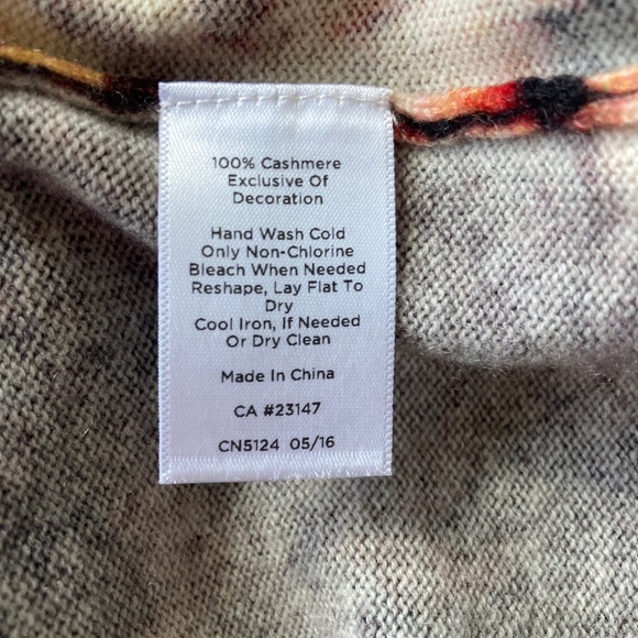 Cashmere Pullover Sweater Talbots Size MP Audrey "Lush Dahlias" Brown Multi - Picture 9 of 10